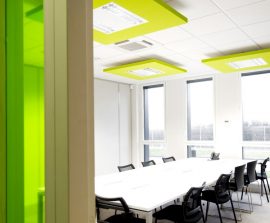 Luminaires acoustiques - Luminaire acoustique color posé au plafond par suspension