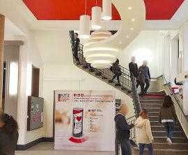 Création & Formes acoustiques sur mesure - Forme acoustique sur mesure - luminaire acoustique posé au plafond par collage et suspension