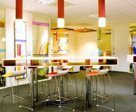 Luminaires acoustiques - Luminaire acoustique color posé au plafond par suspension