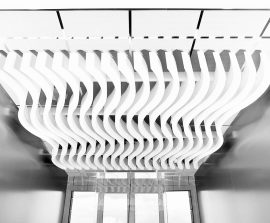 Baffles absorber Design - Baffles Absorber design posée au plafond par suspension