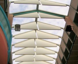 Baffles absorber Design - Baffles Absorber design posée au plafond par suspension