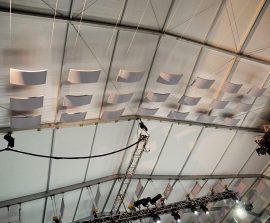 Baffles absorber Plano - Baffle Absorber Plano posée au plafond par suspension