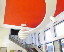 Création & Formes acoustiques sur mesure - Forme acoustique sur mesure - luminaire posé au plafond par collage et suspension