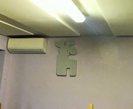 Baffles absorber Ludique - Baffle Absorber Ludique posée au mur par collage