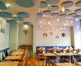 Capteur Acoustic Panel 2V Blue Equilibre - Capteur Acoustic Panel 2V color posé au plafond par suspension en forme de cercle