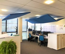 Capteur Acoustic Panel 2V Blue Equilibre Design - Capteur Acoustic Panel 2V design color posé au plafond par suspension