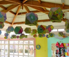 Baffles absorber Ludique - Baffle Absorber Ludique posée au plafond par suspension