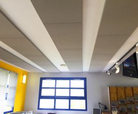 Ambiance Design - Ambiance design color posé au plafond par collage