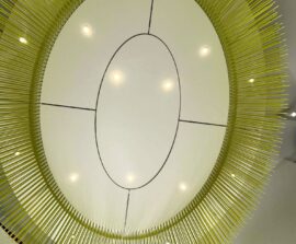 Création & Formes acoustiques sur mesure - Forme acoustique sur mesure - luminaire acoustique posé au plafond par suspension